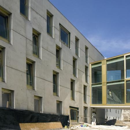 Schulgebäude Mariatal