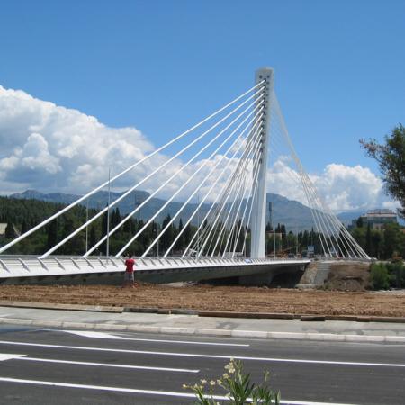 Most Millenium Pylon