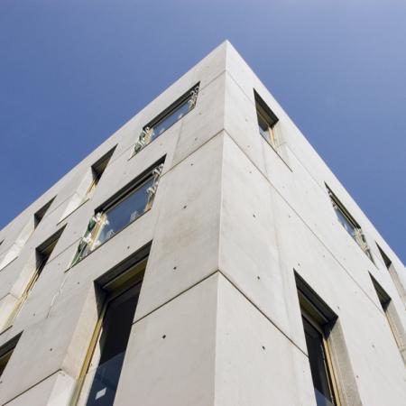 Schulgebäude Mariatal