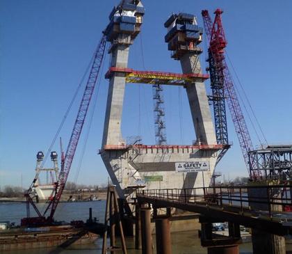 Mississippi River Bridge