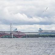 Queensferry Crossing – Maailman pisin 3-pyloninen vinoköysisilta (GBR)